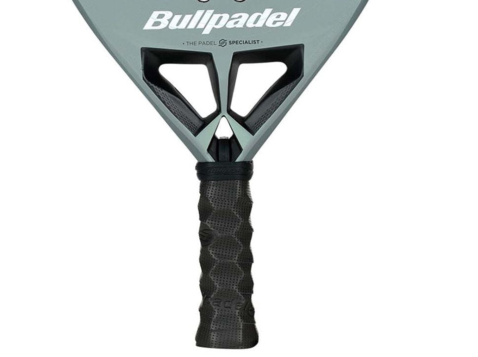 Bullpadel Hack 04 Hybrid 2026